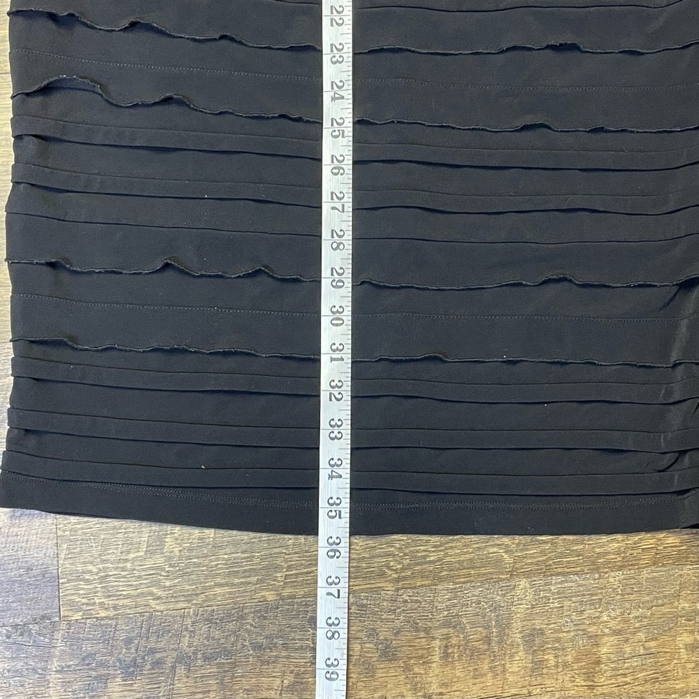 Calvin Klein Black Tier Ruffled Knee-Length Sheath Dress Womens 12P Sleeveless - Picture 6 of 11